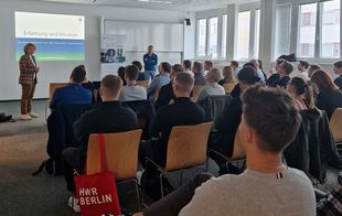 Studienstart des dualen Master Digitale Transformation