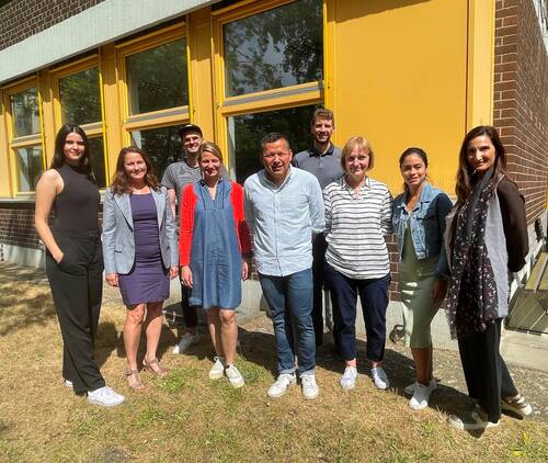 Students Explore Digital Innovation | Berlin Professional School